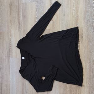 Old Navy Criss Cross Long Sleeve